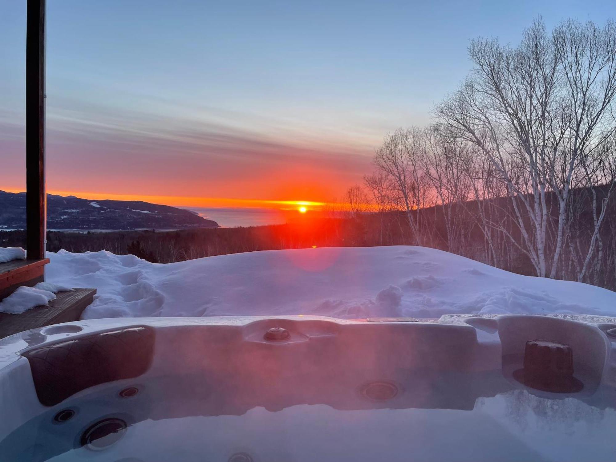Gorgeous View 10 Min To Massif Hot Tub And Garage Villa Baie-Saint-Paul Esterno foto